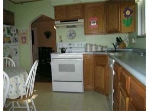 2776 Walker Ct, Export, PA 15632 photo 4