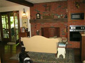 3563 Hilty Rd, Export, PA 15632 photo 3