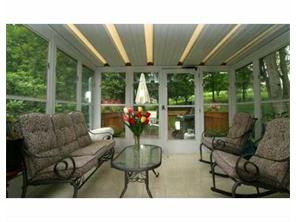 608 Thomas Rd, Eighty Four, PA 15330 photo 3