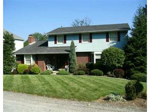 650 Adele Dr, Irwin, PA 15642 photo 1