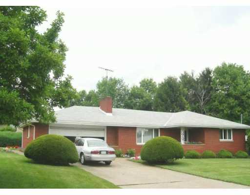 1298 S Elm, Monaca, PA 15061 photo 1
