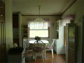 138 Roberts Rd, Eighty Four, PA 15330 photo 4
