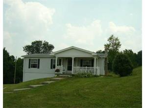 138 Roberts Rd, Eighty Four, PA 15330 photo 1