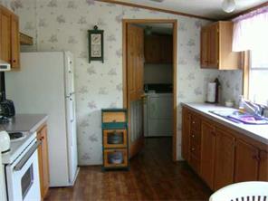 138 Roberts Rd, Eighty Four, PA 15330 photo 3