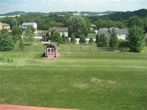 2209 Manordale Dr, Export, PA 15632 photo 7