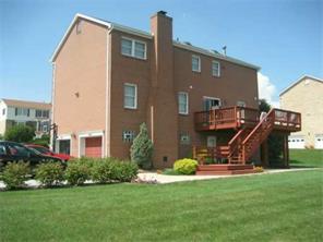 2209 Manordale Dr, Export, PA 15632 photo 8
