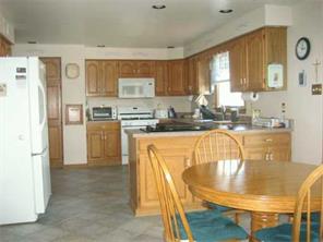 2209 Manordale Dr, Export, PA 15632 photo 4