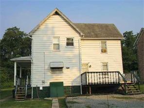 405 E Second St, Derry, PA 15627 photo 2