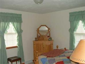 202 Frank Ct, Irwin, PA 15642 photo 1