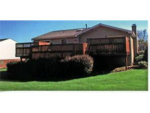 1 Barri Dr, Irwin, PA 15642 photo 2