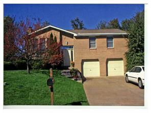 1 Barri Dr, Irwin, PA 15642 photo 1
