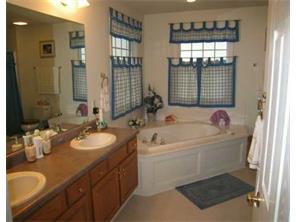 118 Pine Nut Dr, Eighty Four, PA 15330 photo 8