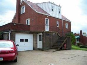 2 Washington St, Coraopolis, PA 15108 photo 3