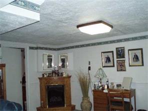 111 Coventry Dr, Monaca, PA 15061 photo 7