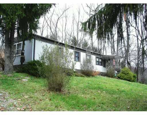 1335 Venetia Rd, Eighty Four, PA 15330 photo 1