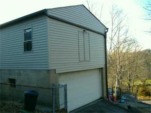 409 Seddon Ave, Braddock, PA 15104 photo 6
