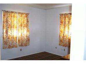 915 Clarksville Rd, Hermitage, PA 16148 photo 1