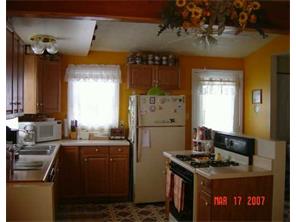 1141 Walnut St, Monaca, PA 15061 photo 2