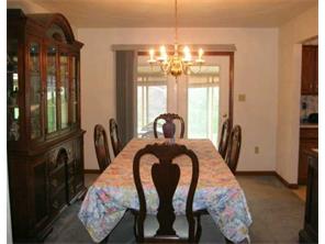 320 Rizzi Dr, Irwin, PA 15642 photo 6