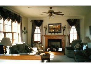 166 Biskup Ln, Monaca, PA 15061 photo 3