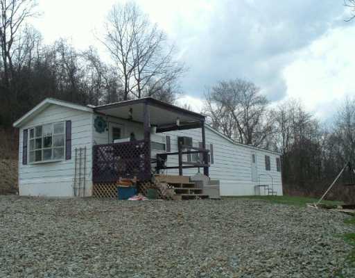688 Labelle Vue, Vandergrift, PA 15690 photo 1