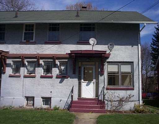 1322 Farrell Ter, Farrell, PA 16121 photo 1