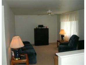 162 Long Dr, Irwin, PA 15642 photo 5