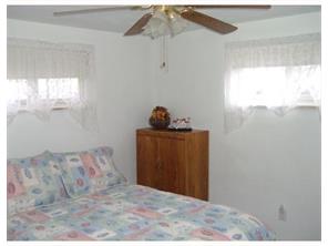 162 Long Dr, Irwin, PA 15642 photo 6