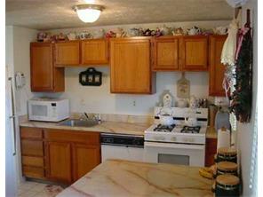 720 Cedardale Dr, Irwin, PA 15642 photo 3