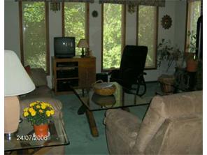187 Seanor Rd, Irwin, PA 15642 photo 4