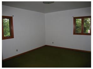 153 Latimer Ave, Strabane, PA 15363 photo 5