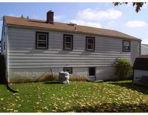 2010 Guffey Rd, Irwin, PA 15642 photo 1