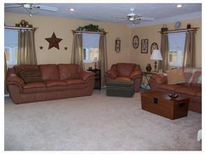46 Meadowcrest Dr, Cecil, PA 15321 photo 4