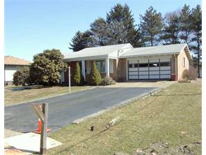 1071 Don St, Monaca, PA 15061 photo 1