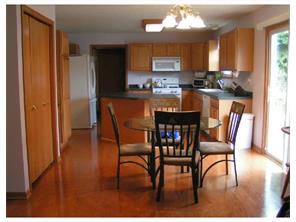 127 Pheasant Run Dr, Export, PA 15632 photo 4