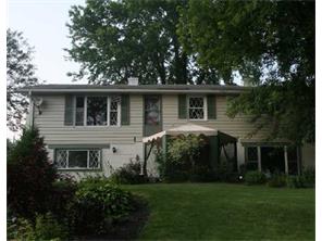 816 Ninth St, Irwin, PA 15642 photo 8