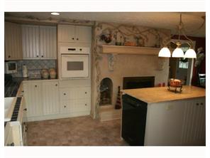 816 Ninth St, Irwin, PA 15642 photo 3