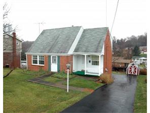 125 Windsor Dr, Irwin, PA 15642 photo 1