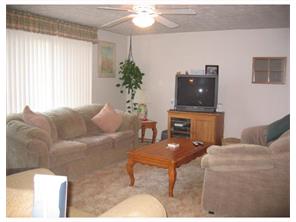 102 Simpson Dr, Clairton, PA 15025 photo 2