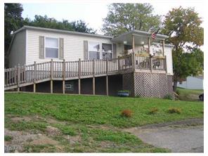 8008 Chatty Ln, Irwin, PA 15642 photo 8