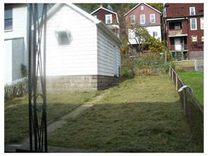 522 4th St, Pitcairn, PA 15140 photo 7
