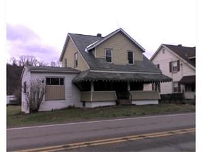 2631 River Rd, Vandergrift, PA 15690 photo 1