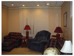 624 Cedar St, Irwin, PA 15642 photo 3