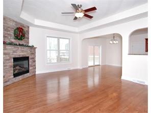 601 Stonebridge Dr, Irwin, PA 15642 photo 6