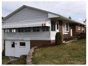 321 E Third Ave, Derry, PA 15627 photo 2