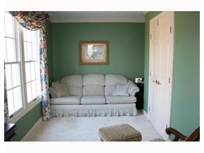 1663 Oakleaf Ln, Pittsburgh, PA 15237 photo 10