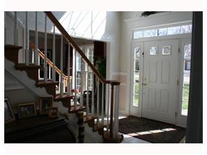 1663 Oakleaf Ln, Pittsburgh, PA 15237 photo 2