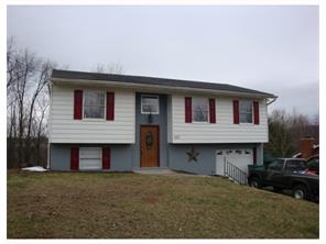113 S Summit Dr, Apollo, PA 15613 photo 1