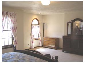 590 Adele Dr, Irwin, PA 15642 photo 9