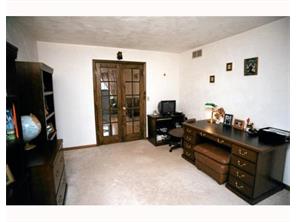 590 Adele Dr, Irwin, PA 15642 photo 6